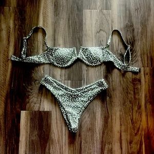 SMALL moss green and white animal print underwire bikini set